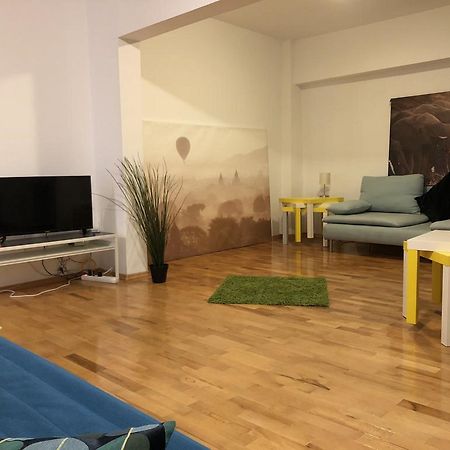 Hats By Green Apartments Bucarest Esterno foto